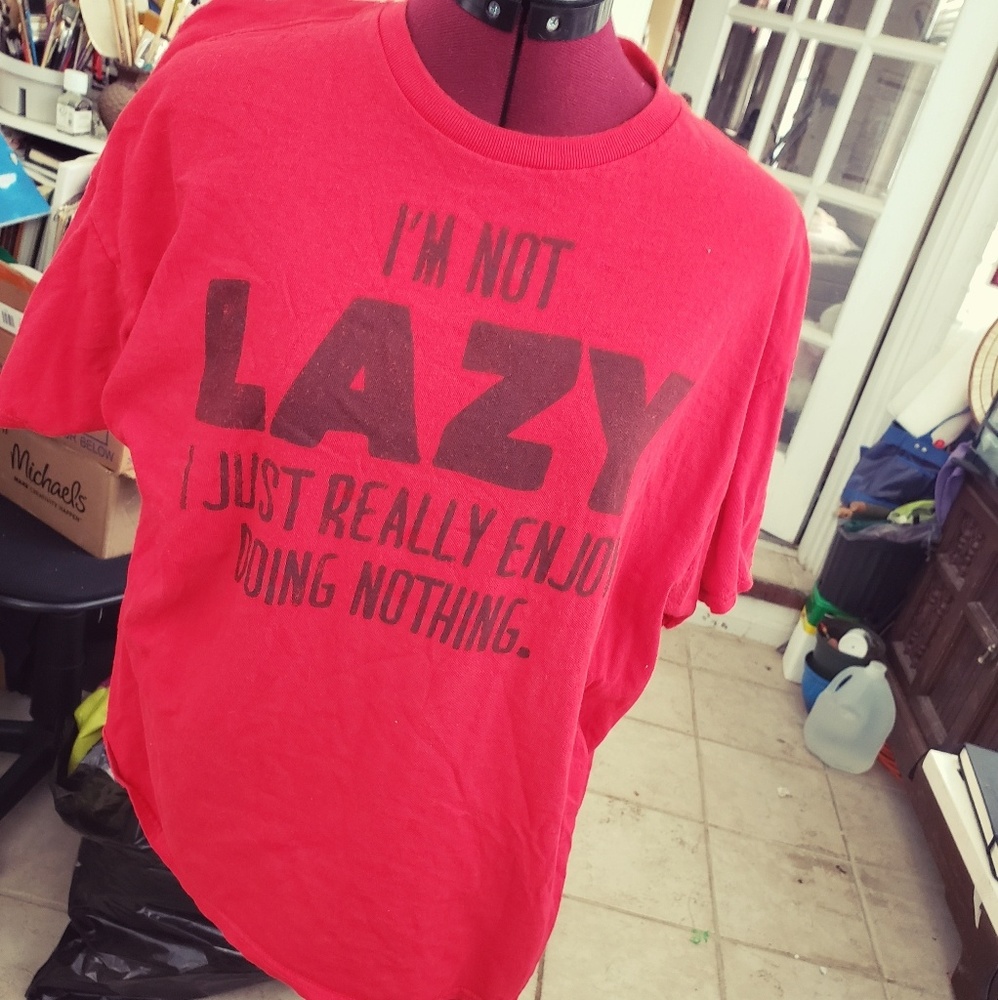 Graphic Tee "Lazy"